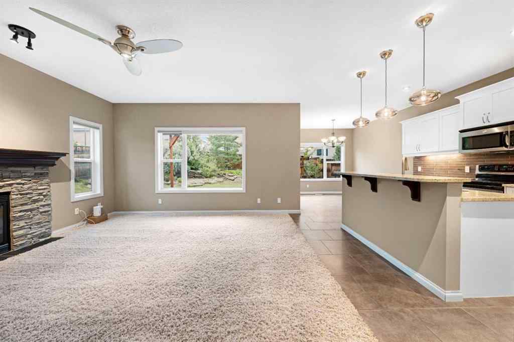 MLS® A2244540 - 18 Aspen Hills Manor SW in Aspen Woods Calgary, Residential