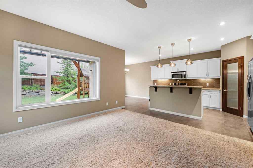MLS® A2244540 - 18 Aspen Hills Manor SW in Aspen Woods Calgary, Residential