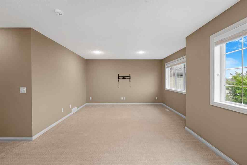 MLS® A2244540 - 18 Aspen Hills Manor SW in Aspen Woods Calgary, Residential