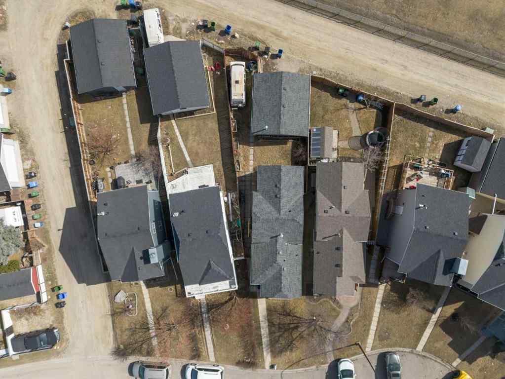 MLS® A2244546 - 31 Martinridge Place NE in Martindale Calgary, Residential