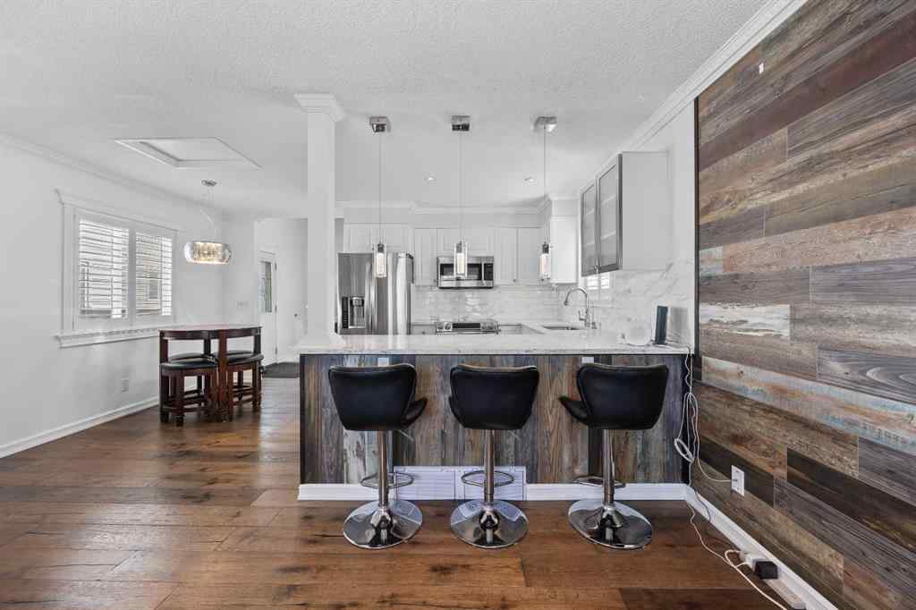 MLS® A2244546 - 31 Martinridge Place NE in Martindale Calgary, Residential