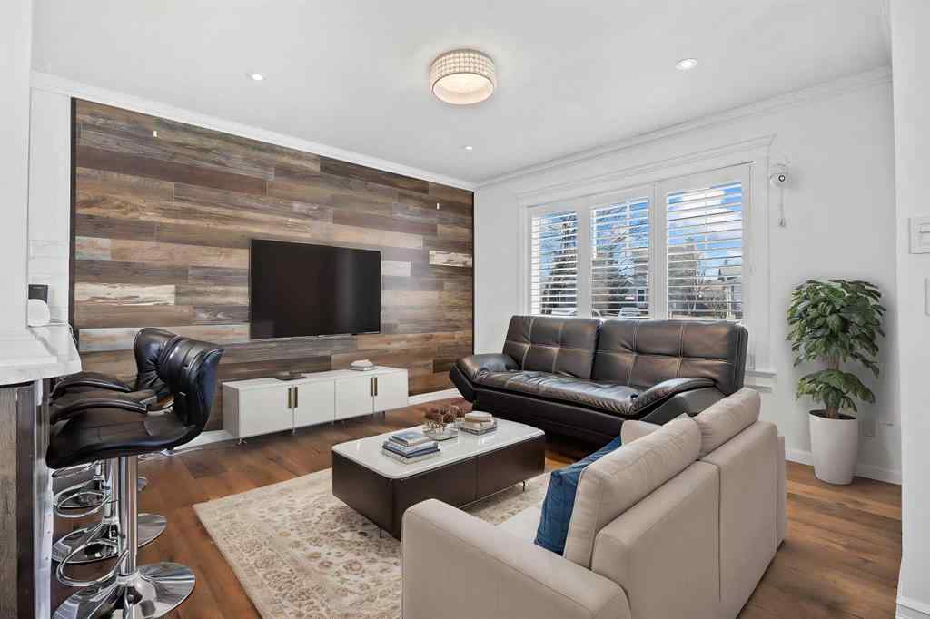 MLS® A2244546 - 31 Martinridge Place NE in Martindale Calgary, Residential