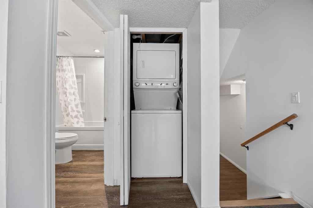 MLS® A2244546 - 31 Martinridge Place NE in Martindale Calgary, Residential