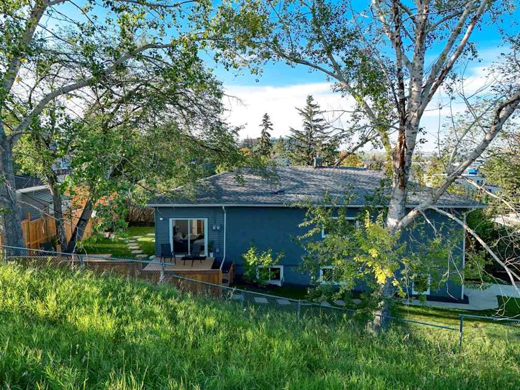 MLS® #A2244548 - 3707 Centre A Street NE in Highland Park Calgary, Residential Open Houses