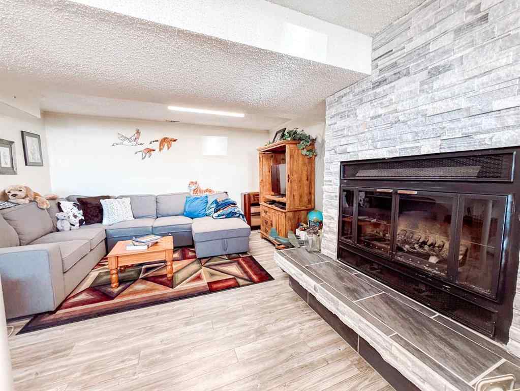 MLS® A2244555 - 5112 43 Avenue  in NONE Spirit River, Residential