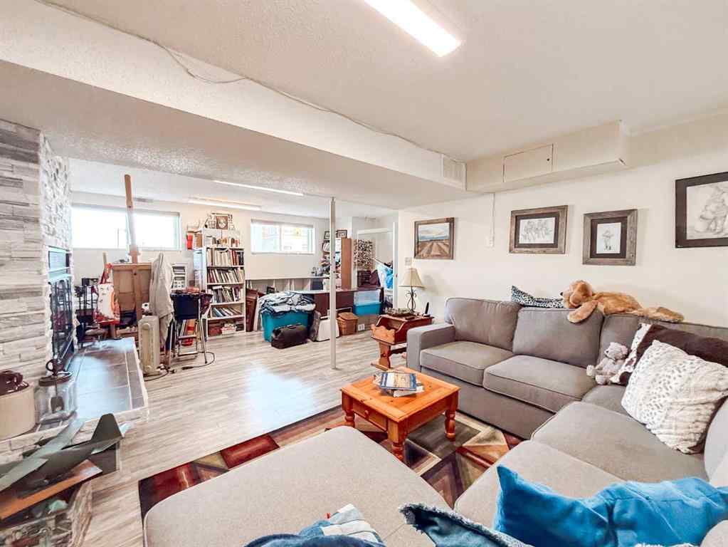 MLS® A2244555 - 5112 43 Avenue  in NONE Spirit River, Residential