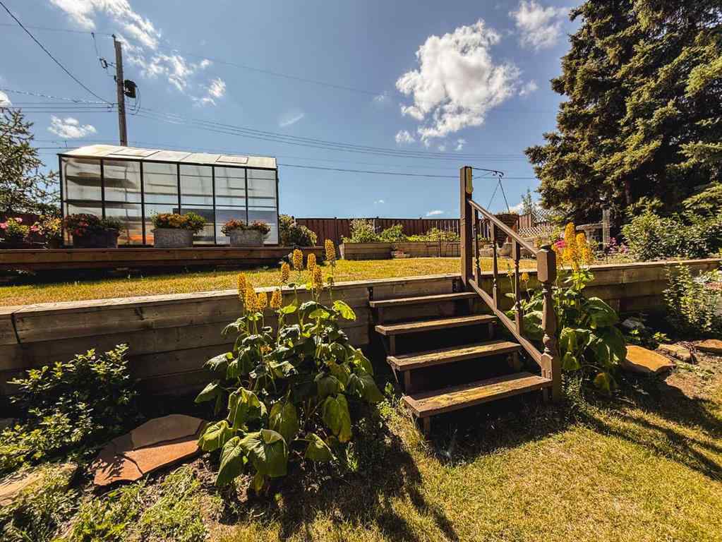 MLS® A2244555 - 5112 43 Avenue  in NONE Spirit River, Residential