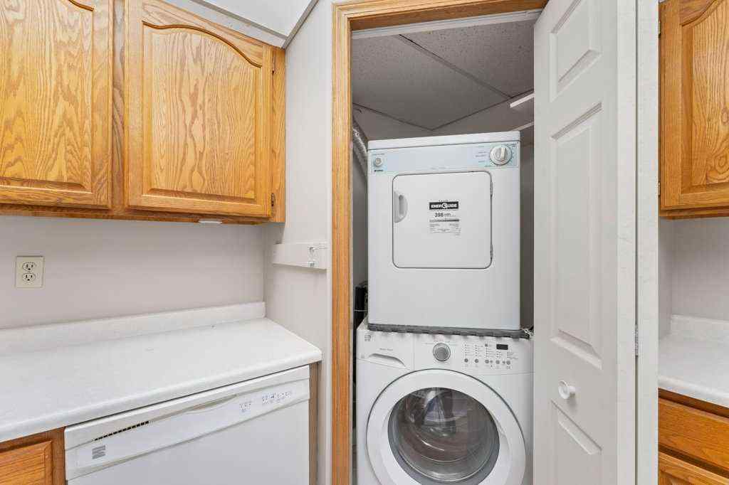 MLS® A2244557 - Unit #141 3809 45 Street SW in Glenbrook Calgary, Residential