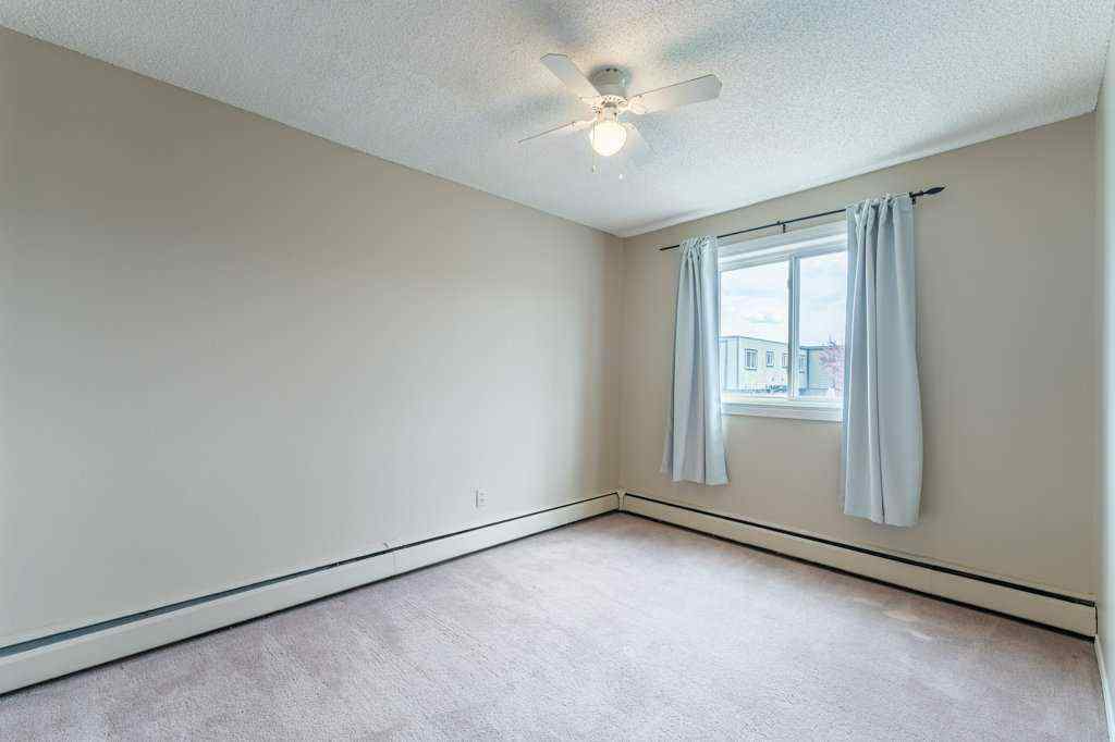 MLS® A2244557 - Unit #141 3809 45 Street SW in Glenbrook Calgary, Residential