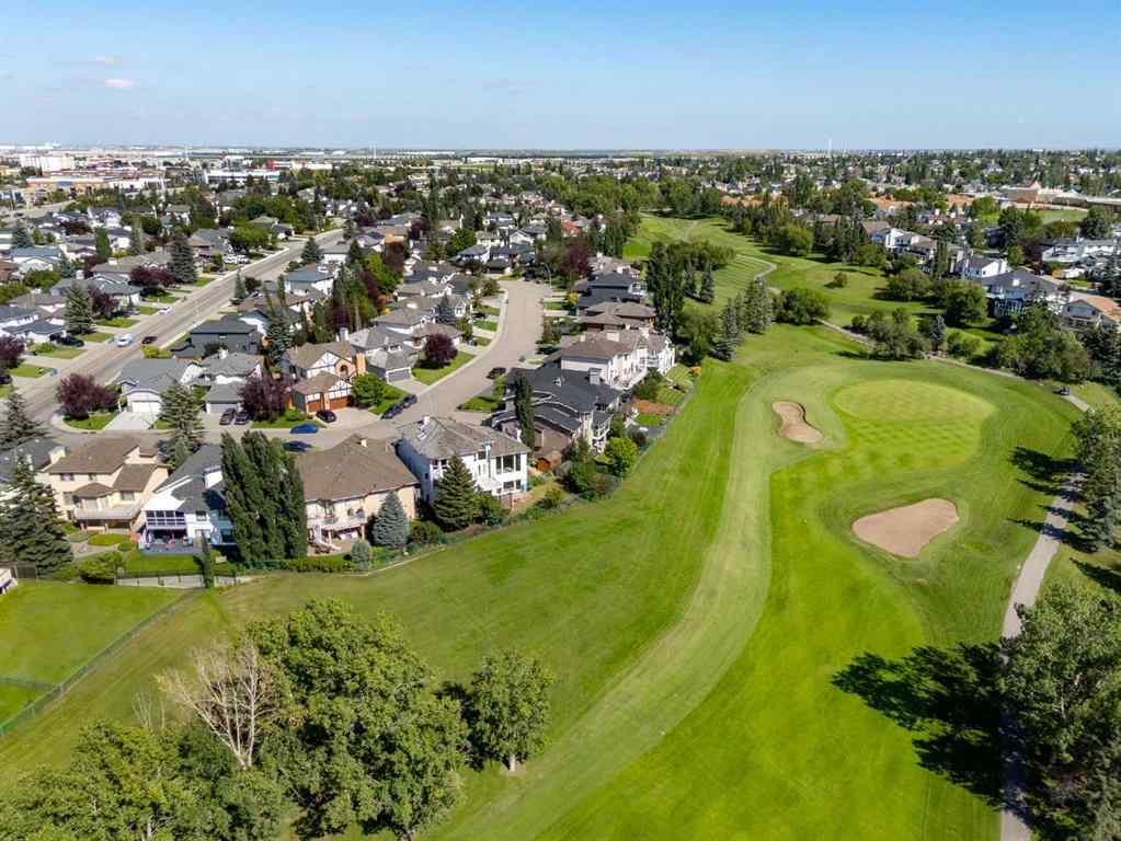 MLS® A2244561 - 21 Douglas Woods Manor SE in Douglasdale/Glen Calgary, Residential