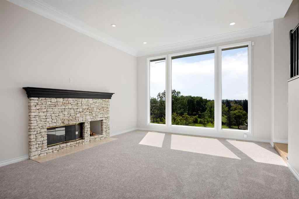MLS® A2244561 - 21 Douglas Woods Manor SE in Douglasdale/Glen Calgary, Residential