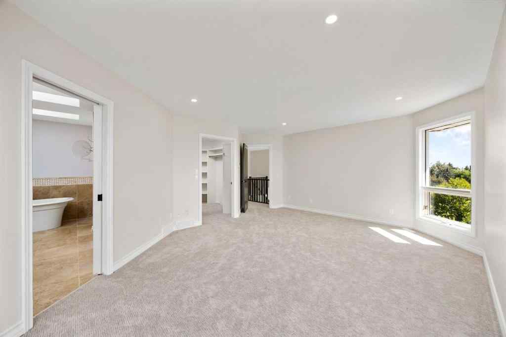 MLS® A2244561 - 21 Douglas Woods Manor SE in Douglasdale/Glen Calgary, Residential