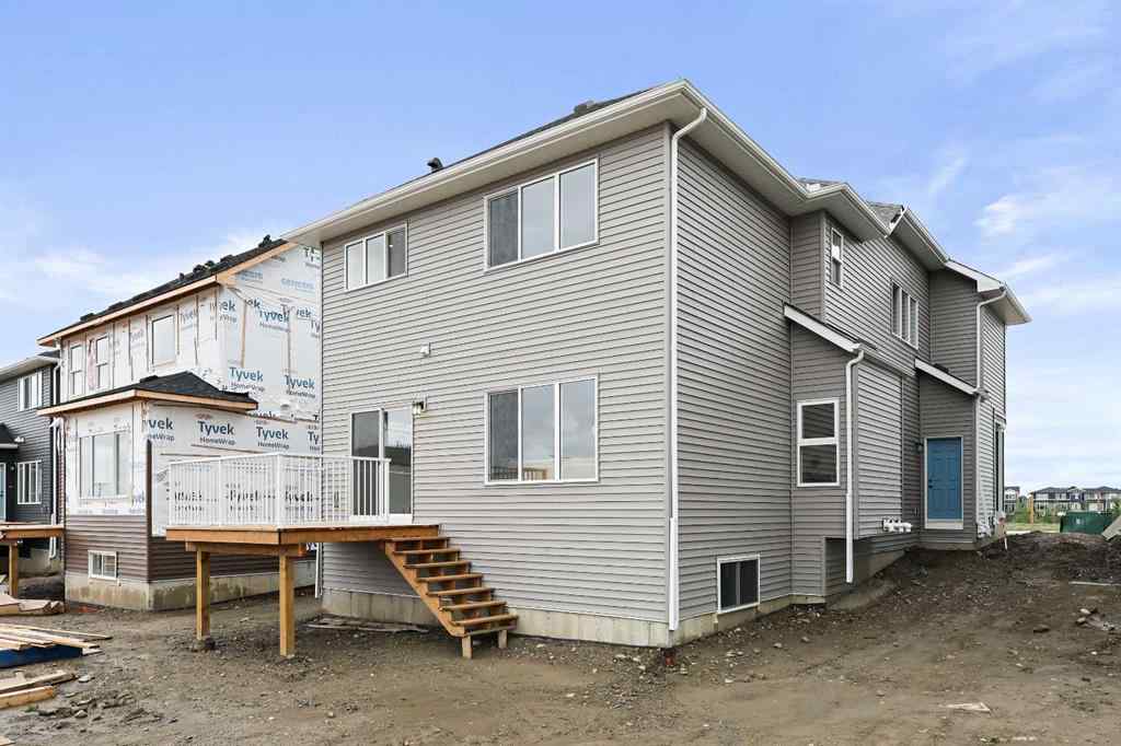 MLS® A2244563 - 626 Bayview Lane SW in Bayview Airdrie, Residential