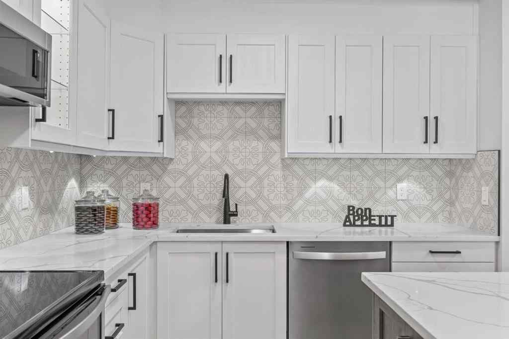 MLS® A2244565 - Unit #112 2211 29 Street SW in Killarney/Glengarry Calgary, Residential