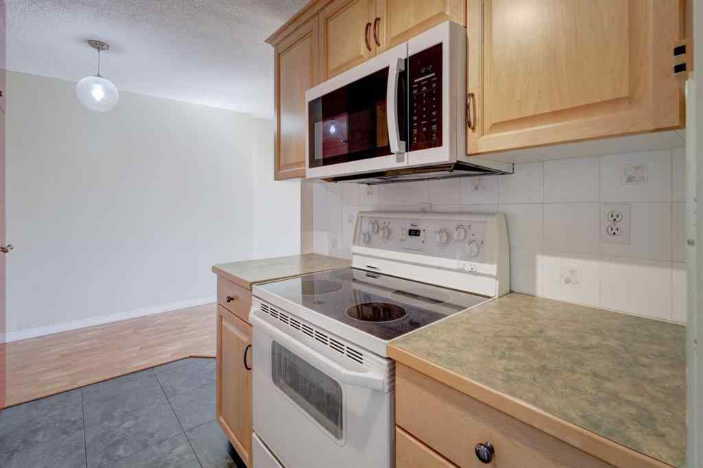 MLS® A2244566 - Unit #304 1213 13 Avenue SW in Beltline Calgary, Residential