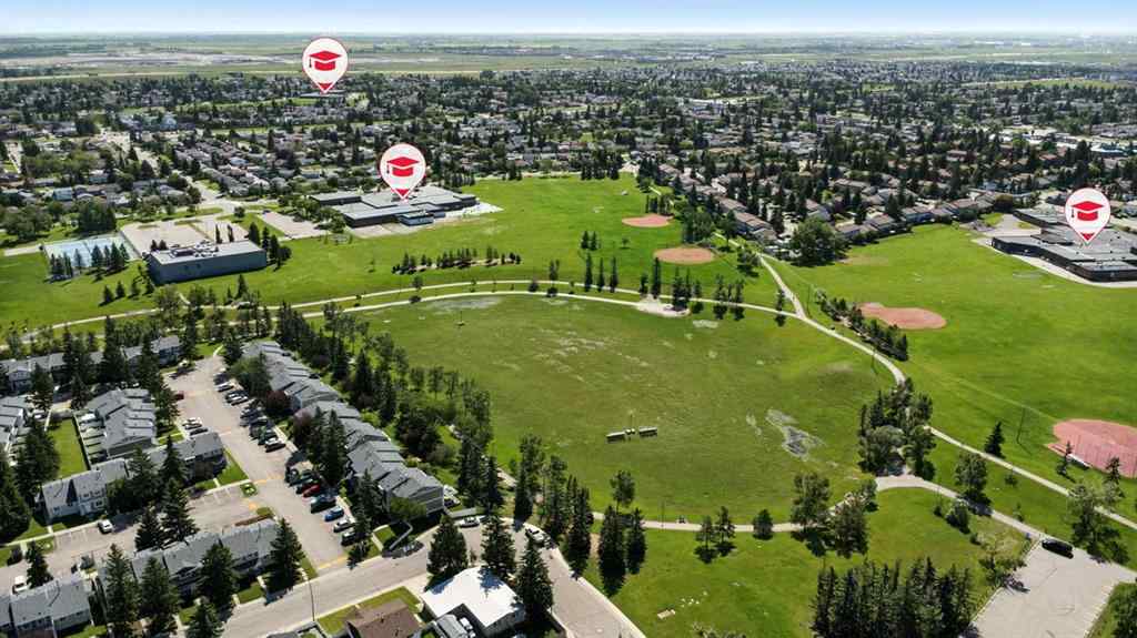 MLS® A2244567 - 5720 Madigan Drive NE in Marlborough Park Calgary, Residential