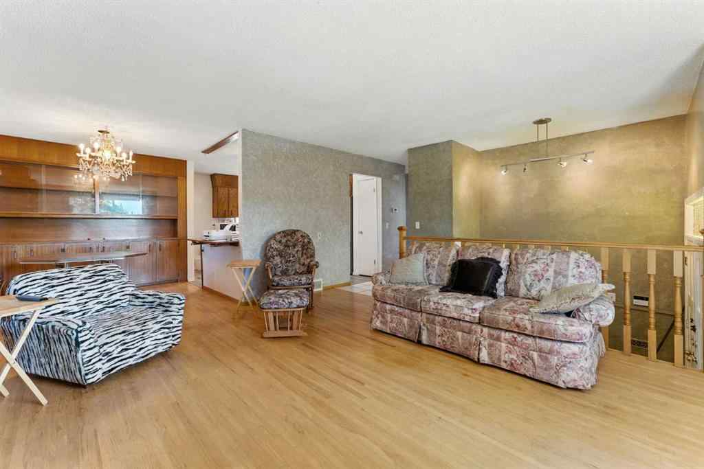 MLS® A2244567 - 5720 Madigan Drive NE in Marlborough Park Calgary, Residential