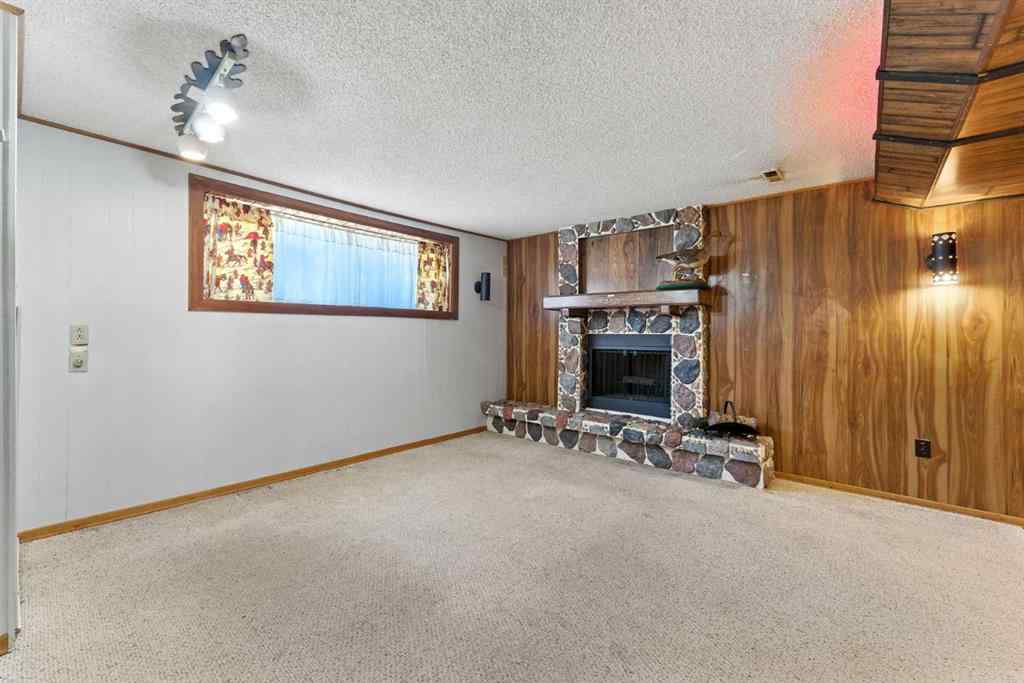 MLS® A2244567 - 5720 Madigan Drive NE in Marlborough Park Calgary, Residential