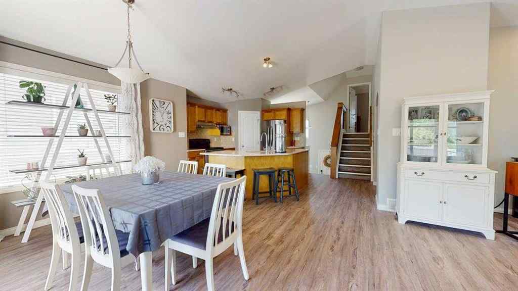 MLS® A2244584 - 91 Coalbanks Gate W in Copperwood Lethbridge, Residential