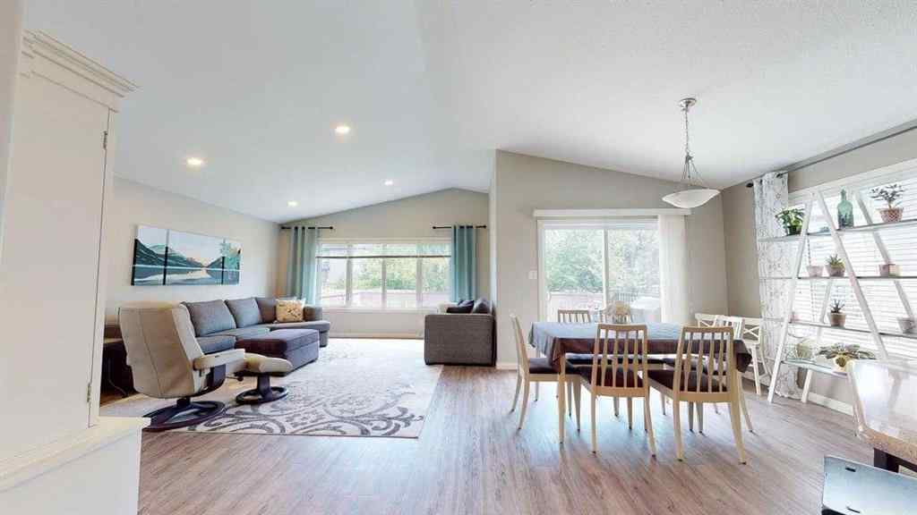 MLS® A2244584 - 91 Coalbanks Gate W in Copperwood Lethbridge, Residential