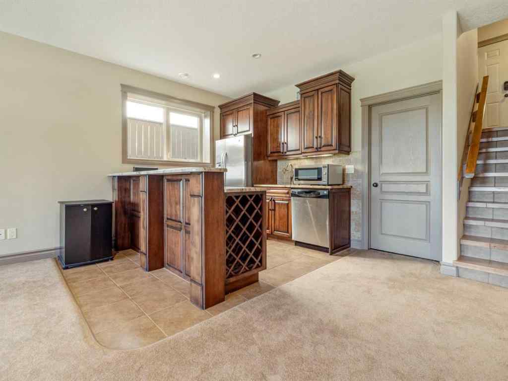 MLS® A2244586 - 629 Southgate Boulevard S in Southgate Lethbridge, Residential