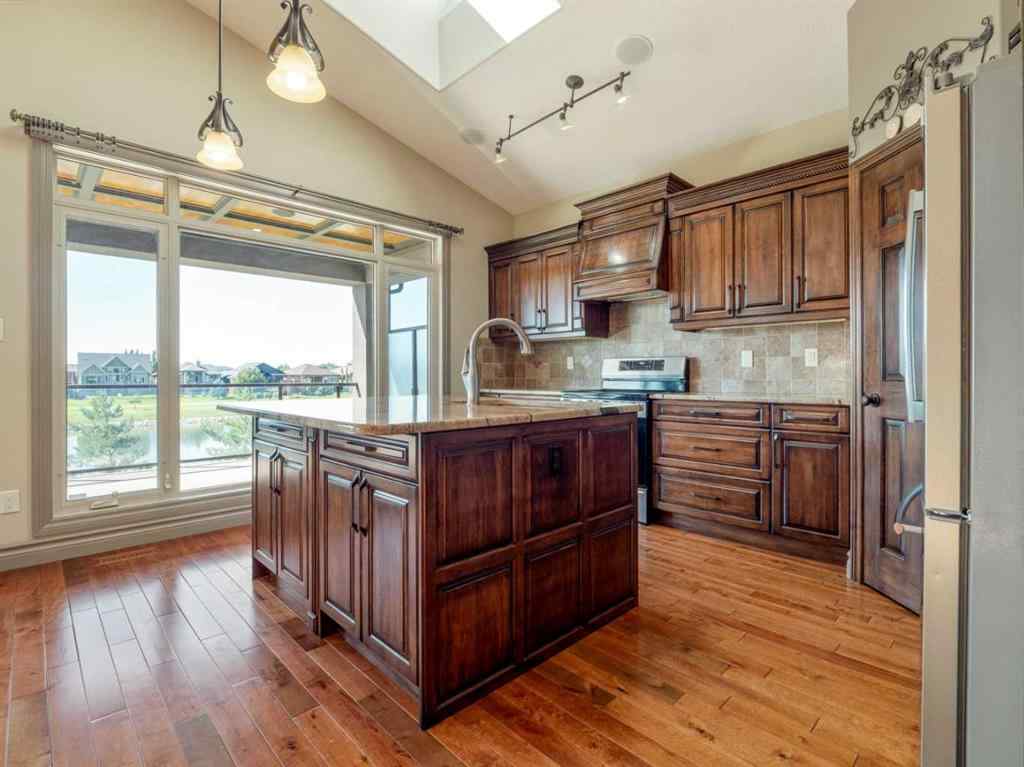MLS® A2244586 - 629 Southgate Boulevard S in Southgate Lethbridge, Residential