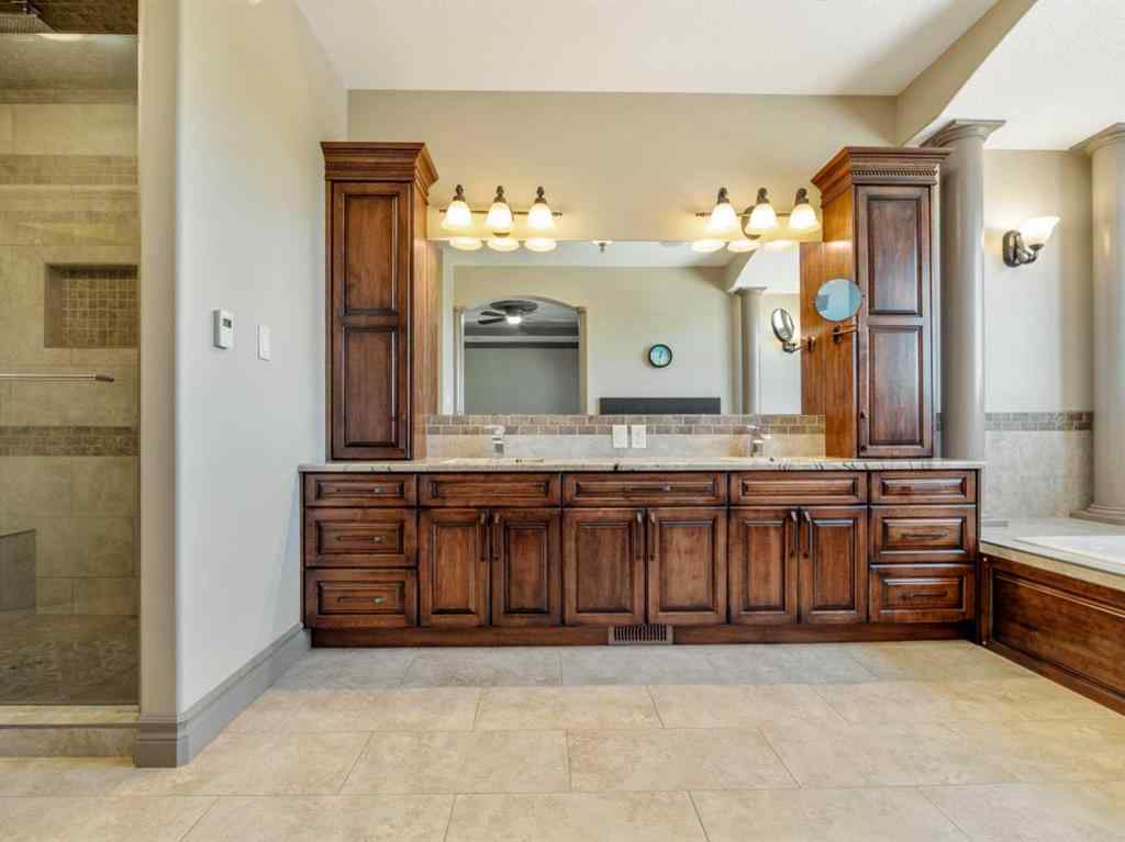 MLS® A2244586 - 629 Southgate Boulevard S in Southgate Lethbridge, Residential