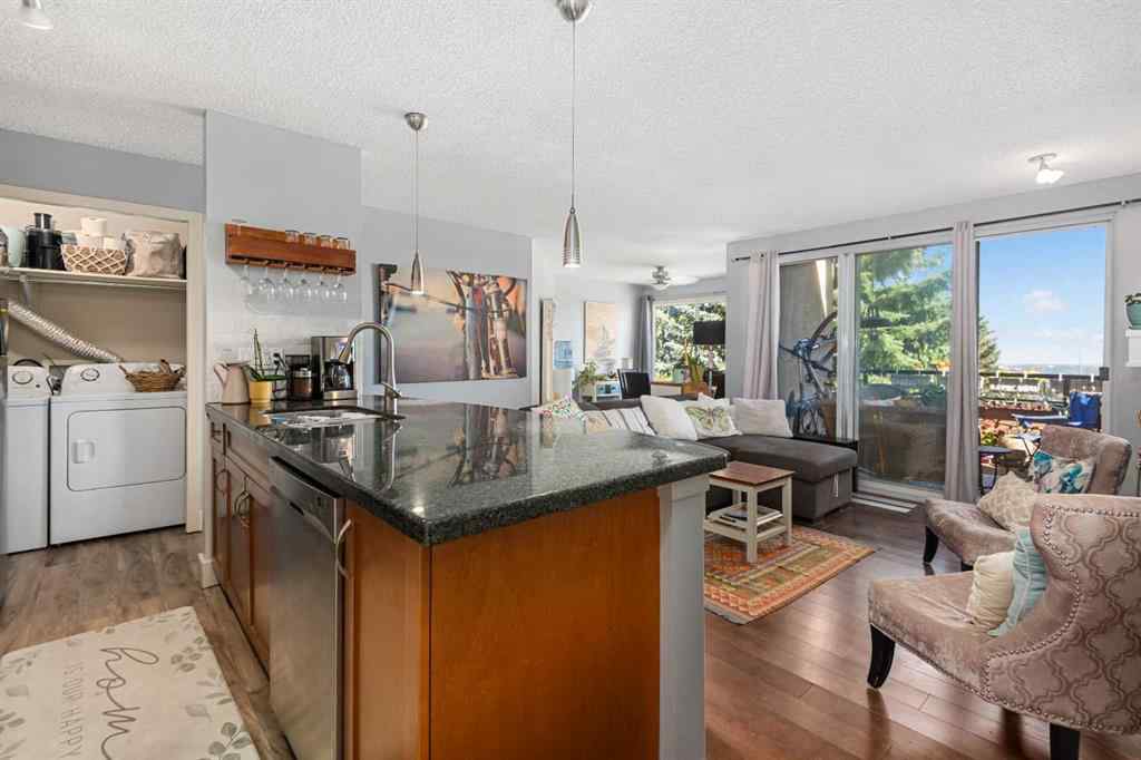 MLS® A2244594 - Unit #4 218 Village Terrace SW in Patterson Calgary, Residential