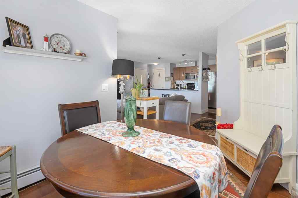 MLS® A2244594 - Unit #4 218 Village Terrace SW in Patterson Calgary, Residential