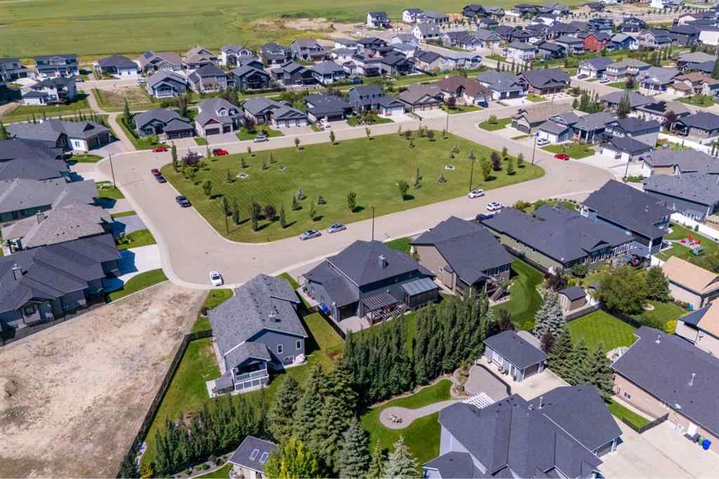 MLS® A2244601 - 71 Harrison Green  in NONE Olds, Residential
