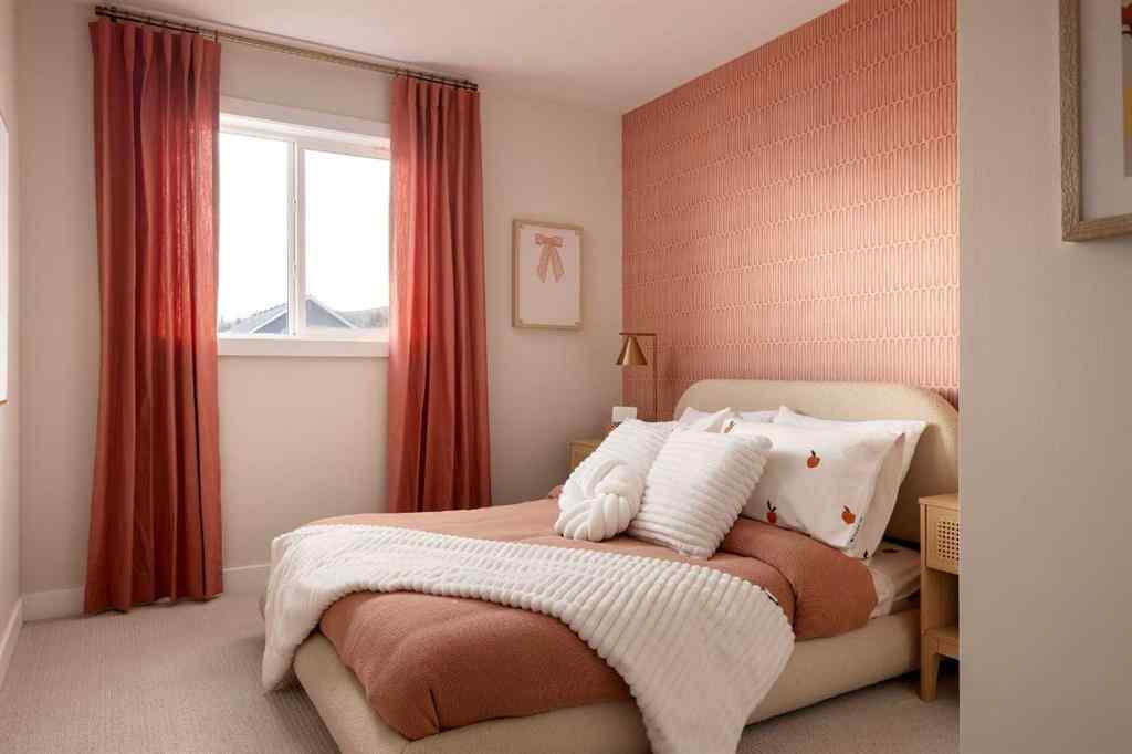 MLS® A2244602 - 76 Creekview Common SW in Pine Creek Calgary, Residential