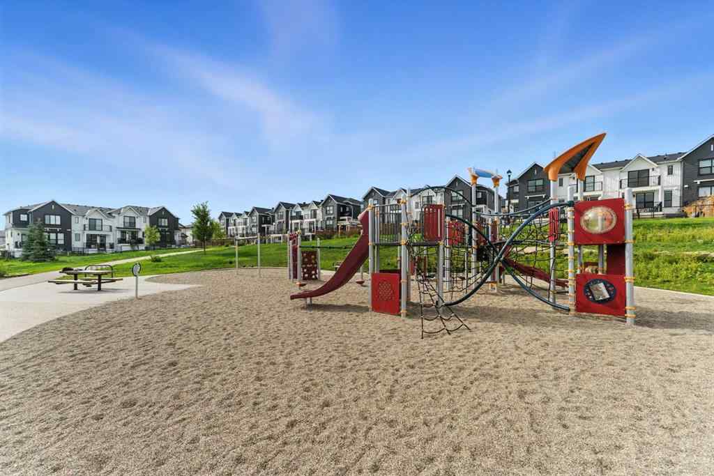 MLS® A2244605 - 20 Heritage Lane  in Heritage Hills Cochrane, Residential
