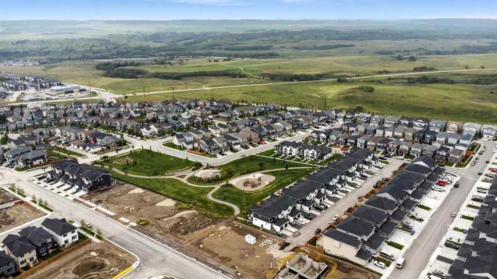MLS® A2244605 - 20 Heritage Lane  in Heritage Hills Cochrane, Residential