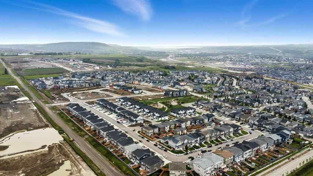 MLS® A2244605 - 20 Heritage Lane  in Heritage Hills Cochrane, Residential