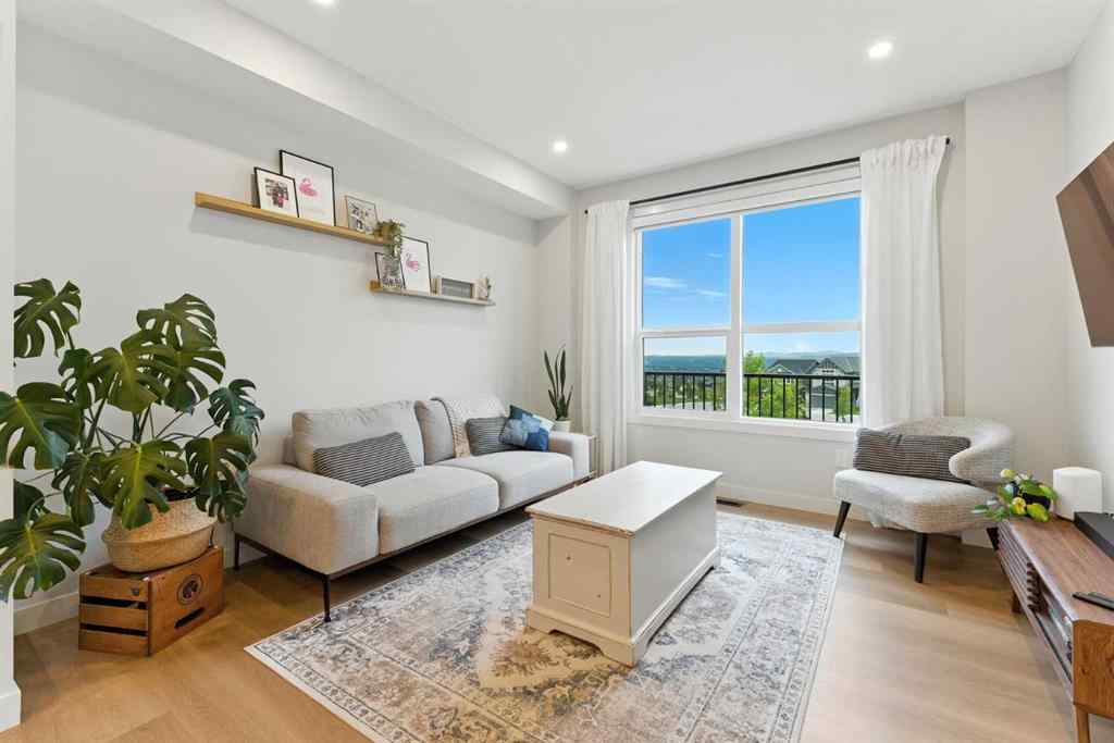MLS® A2244605 - 20 Heritage Lane  in Heritage Hills Cochrane, Residential