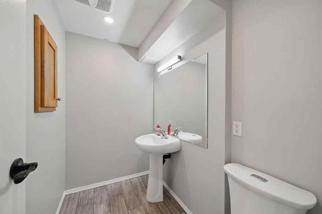 MLS® A2244611 - 828 Hunterston Crescent NW in Huntington Hills Calgary, Residential