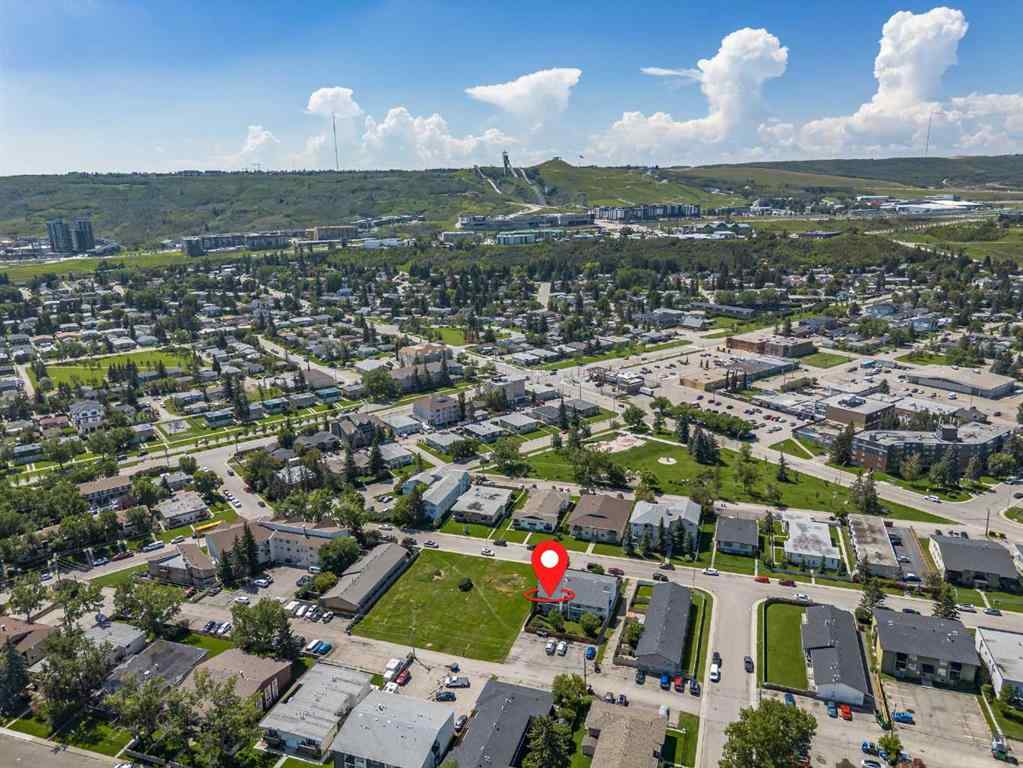 MLS® A2244613 - Unit #1 4328 75 Street NW in Bowness Calgary, Residential
