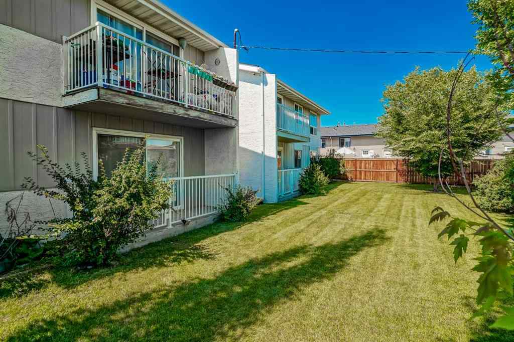 MLS® A2244613 - Unit #1 4328 75 Street NW in Bowness Calgary, Residential