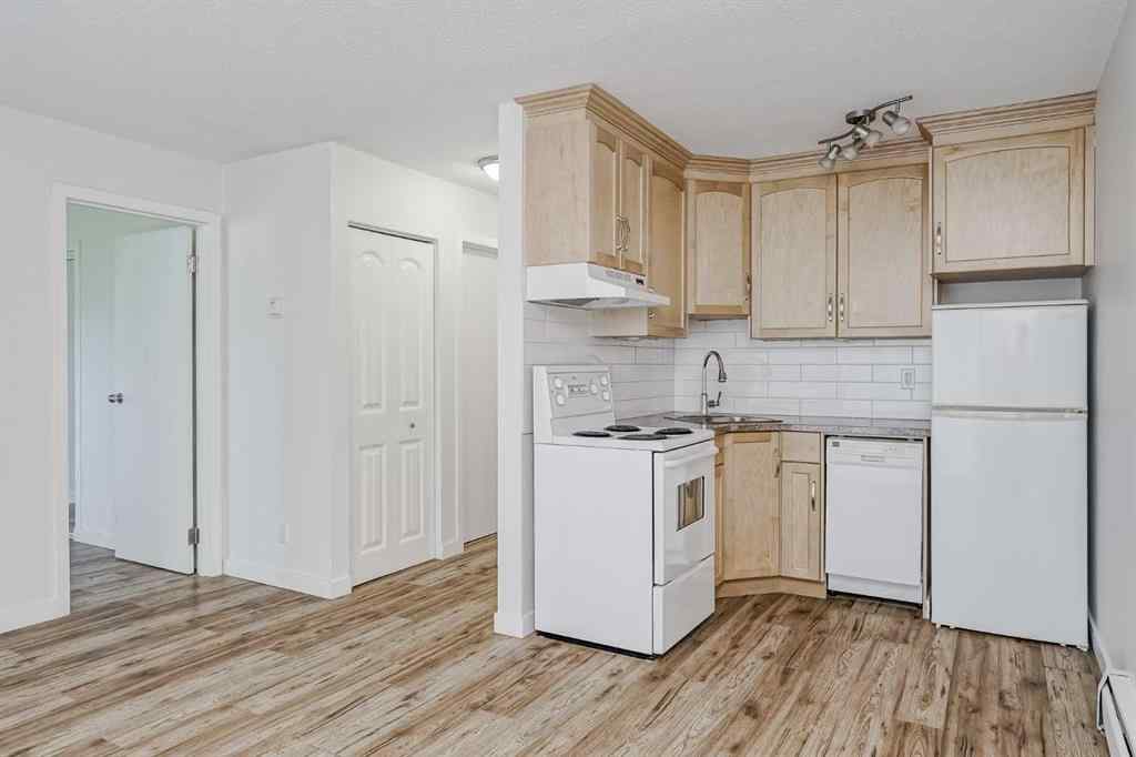MLS® A2244613 - Unit #1 4328 75 Street NW in Bowness Calgary, Residential