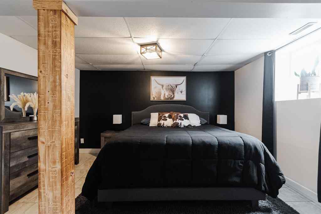 MLS® A2244617 - 208 Silvertip Place  in Thickwood Fort McMurray, Residential
