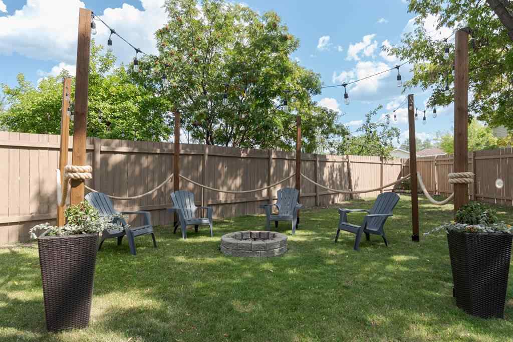 MLS® A2244617 - 208 Silvertip Place  in Thickwood Fort McMurray, Residential