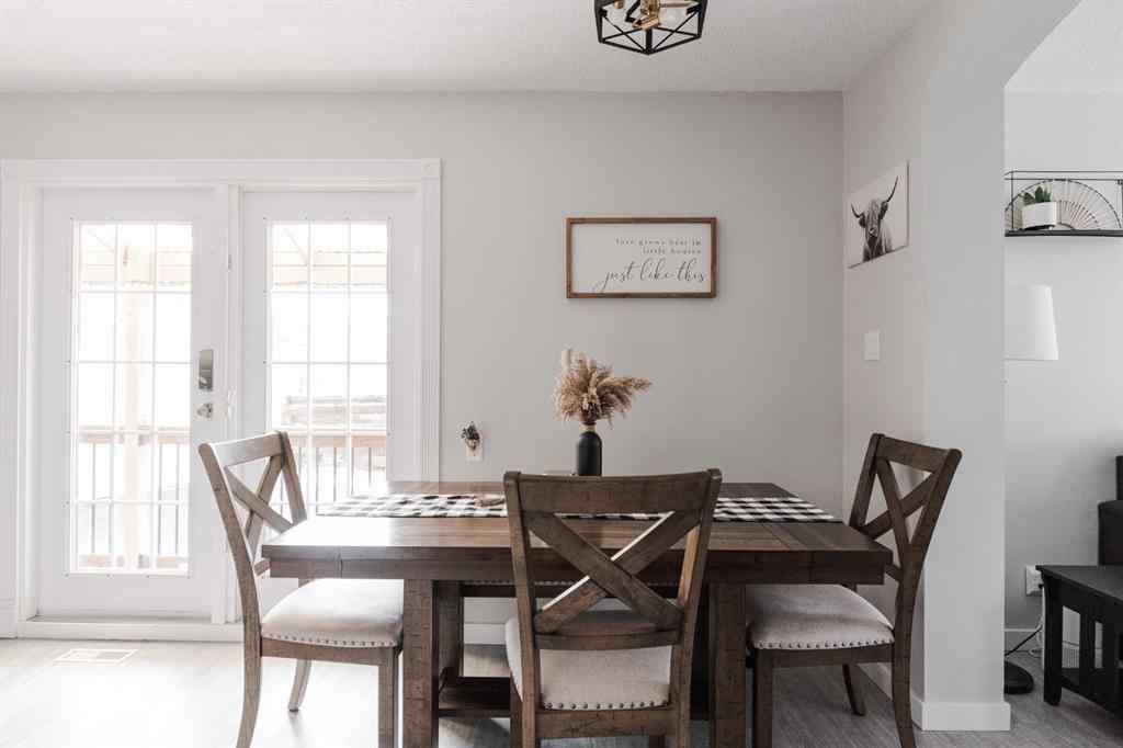 MLS® A2244617 - 208 Silvertip Place  in Thickwood Fort McMurray, Residential