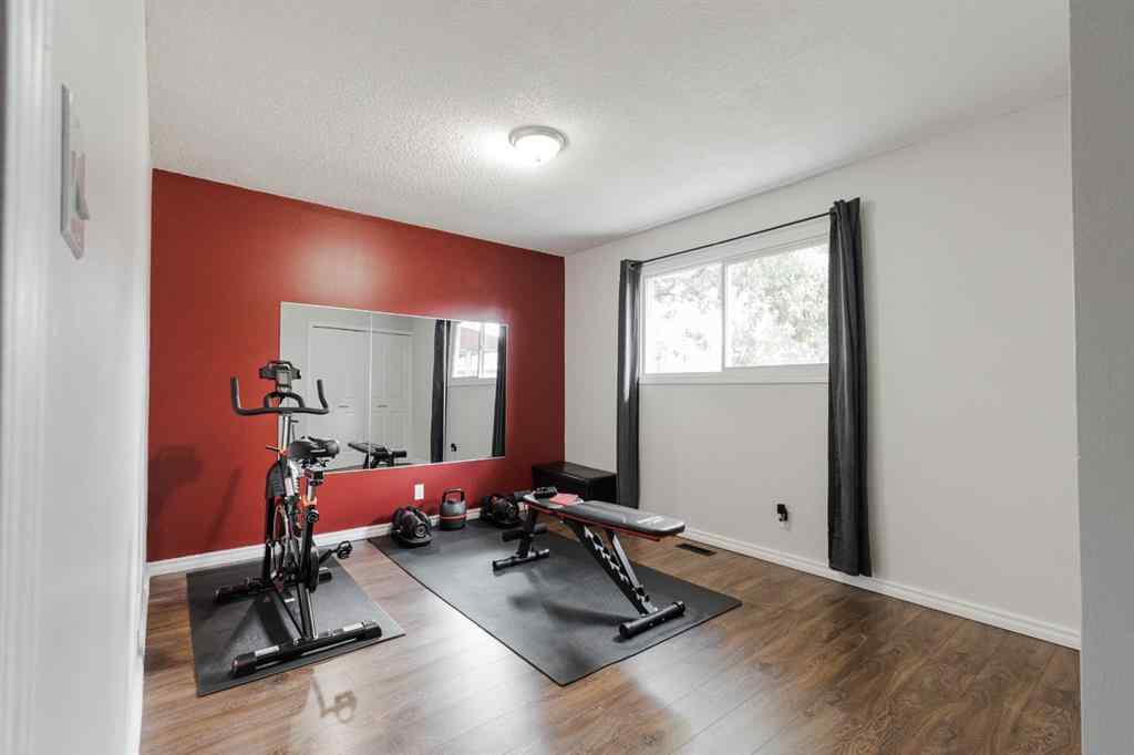 MLS® A2244617 - 208 Silvertip Place  in Thickwood Fort McMurray, Residential