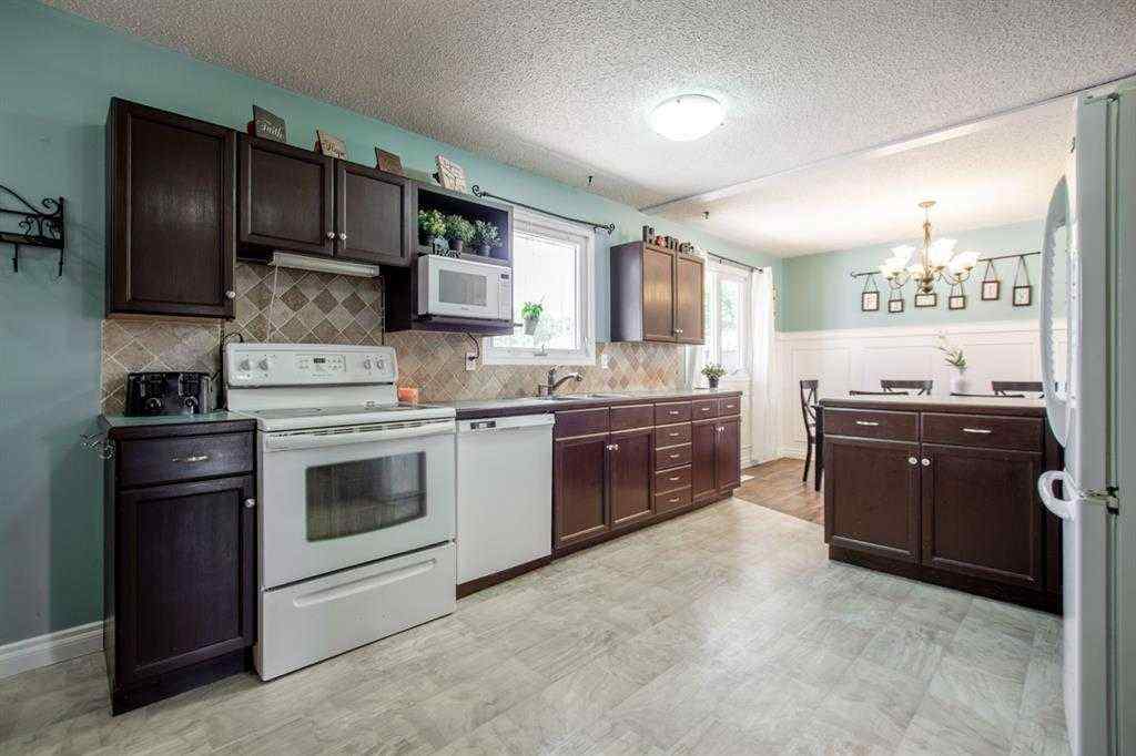 MLS® A2244619 - 115 N 250 W   in NONE Raymond, Residential