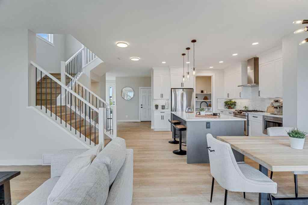 MLS® A2244624 - 479 Kinniburgh Loop  in Kinniburgh South Chestermere, Residential