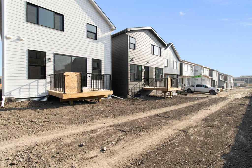 MLS® A2244626 - 69 Royston Grove NW in Haskayne Calgary, Residential