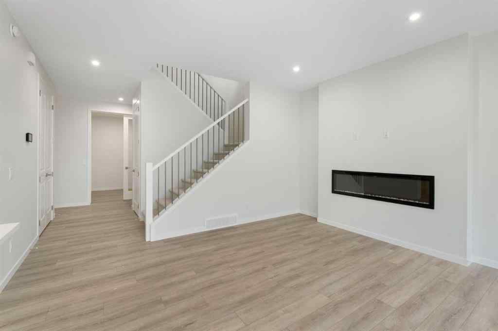 MLS® A2244626 - 69 Royston Grove NW in Haskayne Calgary, Residential