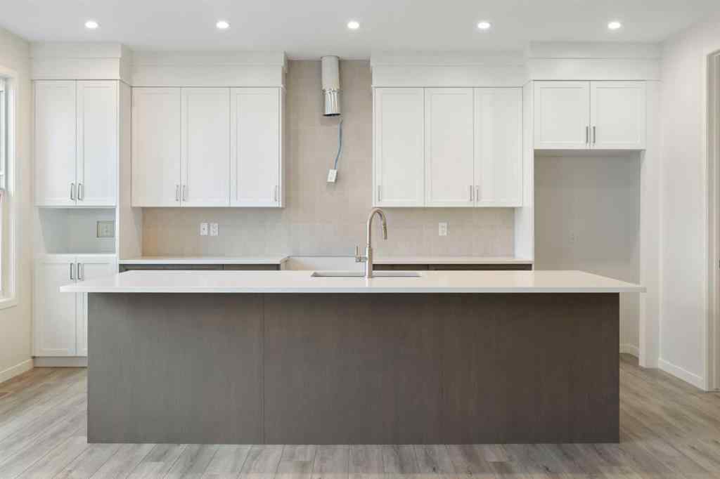 MLS® A2244626 - 69 Royston Grove NW in Haskayne Calgary, Residential