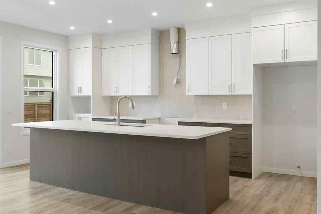 MLS® A2244626 - 69 Royston Grove NW in Haskayne Calgary, Residential