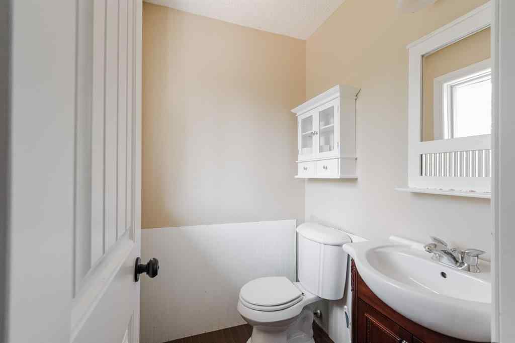 MLS® A2244628 - 182 Sifton Avenue  in Thickwood Fort McMurray, Residential
